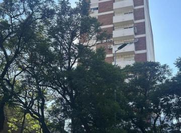 Departamento · 79ha · 4 Ambientes · Apto Credito! Dos Dorm. con Balcon - a m de La Costanera