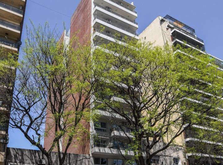 Desarrollo vertical · Pellegrini y 1 de Mayo