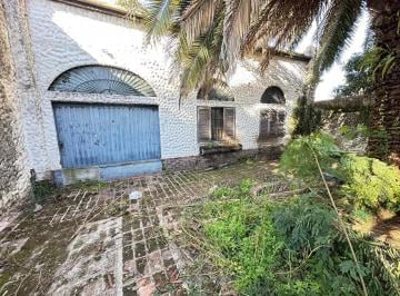 Bodega-Galpón · 250m² · Galpón en Venta Villa Adelina
