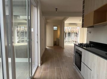 Espacio totalmente  integrado · Hermoso Departamento de 3 Ambientes a 1 Cuadra del Parque Centenario
