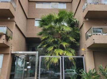 Departamento · 78m² · 3 Ambientes · 1 Cochera · Departamento de Categoría - 3 Amb. C/cochera - Villa Sarmiento