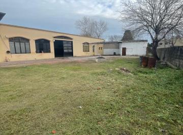Bodega-Galpón de 7 ambientes, Presidente Perón · Sobre Av H. Yrigoyen - 830 m - Galpón con Vivienda y Local Comercial - Guernica