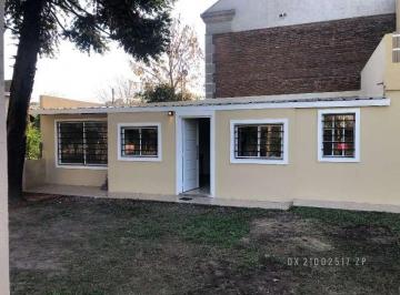 Casa · 39m² · 2 Ambientes · 1 Cochera · Barrio Cerrado Montecarlo - Casa Venta Usd 58.500