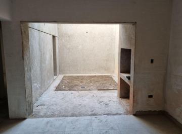 Departamento de 3 ambientes, Ciudad de Mendoza · Departamento Planta Baja Sin Escalera con Patio Privado y Churrasquera - 2 Dormit. - Diciembre 2026