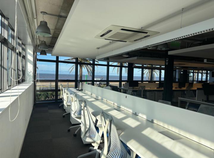 Oficinas en alquiler — RealXpertAI