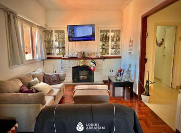 PH · 120m² · 3 Ambientes · 1 Cochera · Venta PH en Planta Alta C/ Cochera Zona Los Troncos