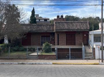 FRENTE · Hermosa Casa en Rio Ceballos - a Cuadras del Centro