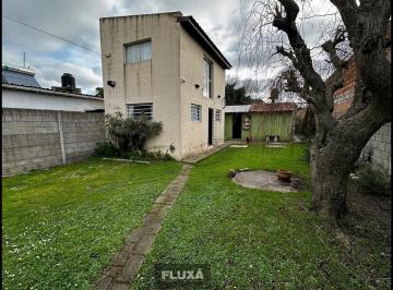 Casa · 83m² · 2 Ambientes · Casas en Block Zona Santa Clara del Mar