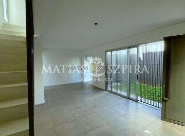 PH · 66m² · 3 Ambientes · 1 Cochera · PH, Tipo Casa, 3 Ambientes. Complejo de 8 Unidades, Castelar