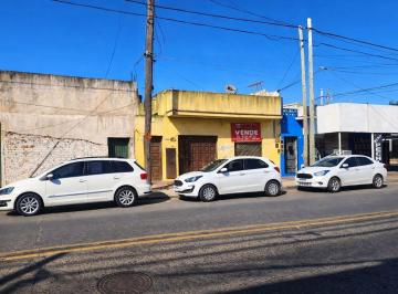 PH · 50m² · 3 Ambientes · 1 Cochera · PH Al Frente 3 Ambientes Garage, Patio y Terraza Lanus Este