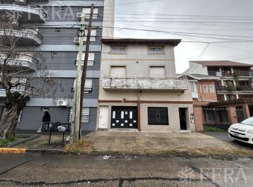 PH de 4 ambientes, Avellaneda · Venta PH 4 Ambientes con Balcón en Wilde