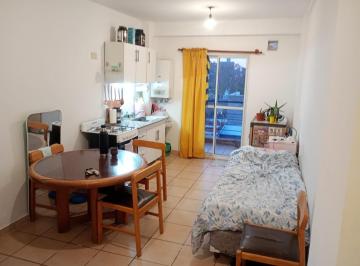 Departamento · 40m² · 2 Ambientes · 3 Cocheras · Venta de Departamento un Dormitorio Doble Balcon