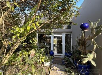 Casa · 101m² · 5 Ambientes · Casa en Una Sola Planta con 3 Dorm. en Venta en El Atardecer