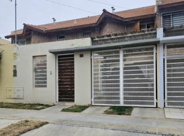 Departamento · 85m² · 4 Ambientes · Venta | Duplex 3 Hab en B° Cumelen | Neuquen