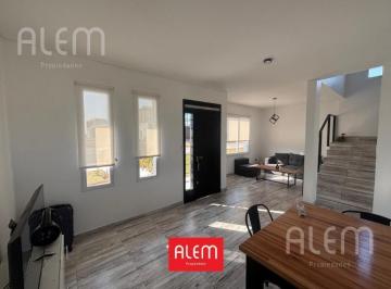 Casa · 140m² · 4 Ambientes · 2 Cocheras · Casa en El Barrio Lares de Canning en Alquiler Temporario