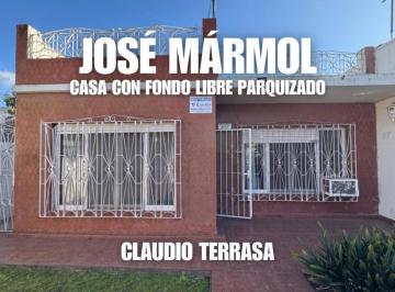 Casa · 120ha · 3 Ambientes · 3 Cocheras · Casa en Venta en José Mármol