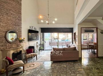 ANC-ANC-1454_2 · Venta Casa 5 Ambientes en Bernal, Quilmes