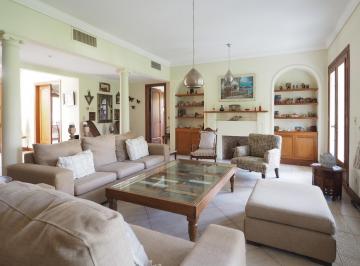 Casa · 400m² · 6 Ambientes · 1 Cochera · San Jorge Village 6 Ambientes