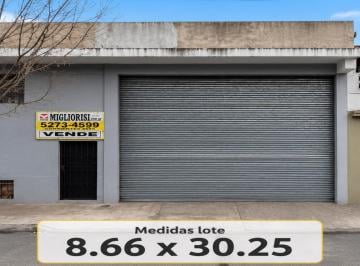 villa-lugano-venta-lote-de-200-a-300-mts · Terreno en Venta en Villa Lugano