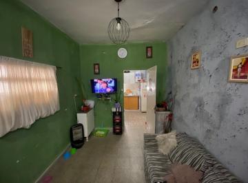 Casa · 83m² · 3 Ambientes · Venta - Casa 2 Dorm. - Anchorena 1800