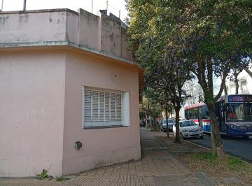 Casa de 2 ambientes, Vicente López · Cómoda Casa a Mejorar, 2 Amb. Terraza, a 1 Cuadra Av Maipu. Apto Profesional