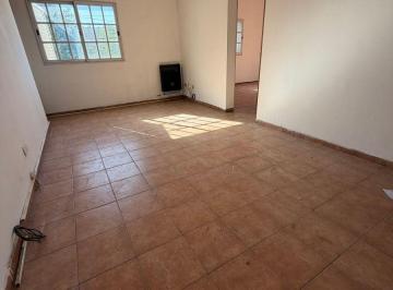 Departamento de 3 ambientes, Morón · Depto 3 Amb con Patio en Moron. Apto Credito