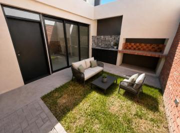 Departamento · 70m² · 3 Ambientes · 1 Cochera · Departamento Pb con Cochera y Parrilla a Estrenar