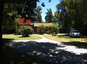 Terreno · 170m² · 7 Ambientes · 2 Cocheras · Importante y Único Terreno X Sus Caracteristicas: Cono Truncado con Su Frente Semicircular de 80 m