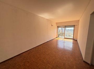 BER-BER-15940_2 · 2 Ambientes Super Luminoso en Esq, 55 m² Aprox.