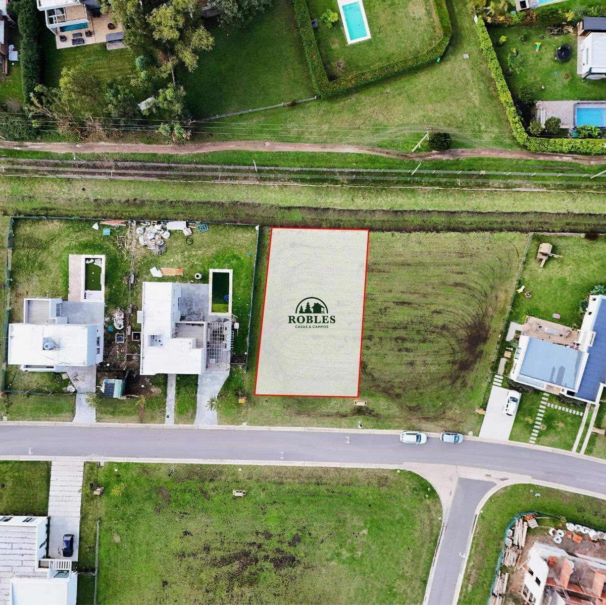 Lote en el barrio privado Arenas Chico, 633m²