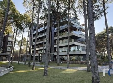 DEI-DEI-1799_2 · Departamento 3 Dorm. en Venta en Pinamar Zona Norte Frontera