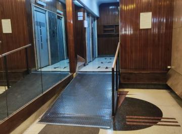 Departamento · 38m² · 2 Ambientes · Mar del Plata Centro - Luminoso 2 Amb a 1 Cuadra del Mar!