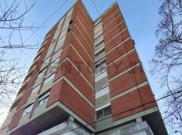 Departamento · 54m² · 3 Ambientes · 10 Esquina 62 | Departamento en Venta – Frente a La Facultad de Artes