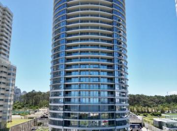 Foto1 · Exclusiva Torre Trump