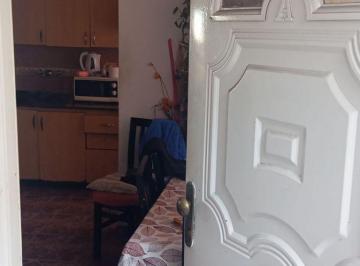 Departamento · 1m² · 3 Ambientes · Venta Depto en 5º Piso