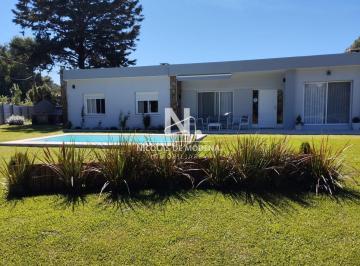 Foto1 · En Venta Casa en Solanas, de 4 Dorm. con Parrillero y Piscina