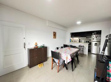 Departamento de 3 ambientes, Lanús · Departamento de 3 Ambientes en Venta