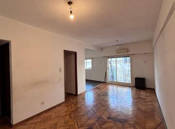 living-comedor · Dueño Directo. Sin Comisión. Venta de Depto 4 Ambientes con Cochera en Belgrano