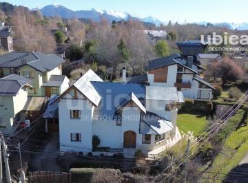 Casa · 182m² · 7 Ambientes · 1 Cochera · Casa Apta Credito Melipal