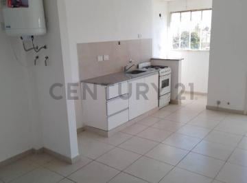Departamento · 52m² · 3 Ambientes · 1 Cochera · Venta Departamento 68 / 17 y 18 - 2 Dorm + Cochera