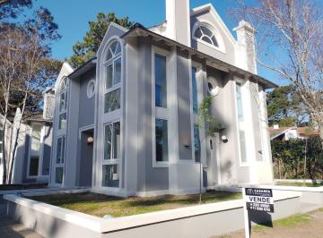 Casa · 65m² · 2 Dormitorios · 1 Cochera · Pinamar - Complejo Palometa - Duplex con Cochera Uf 05