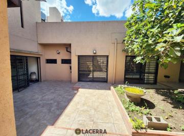 Casa · 200m² · 5 Ambientes · 2 Cocheras · Casa en Venta en Villa Ballester, Mas Departamento!excelente Zona!