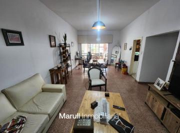 Casa · 342m² · 7 Ambientes · 1 Cochera · Casa 24 de Septiembre 4 Dorm. Apto Local Comercial