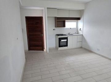 Departamento · 60m² · 3 Ambientes · Departamento en Alquiler Reconquista