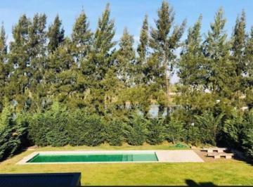 Casa · 220m² · 5 Ambientes · 2 Cocheras · Casa en Venta en Santa Teresa, Villanueva, Tigre