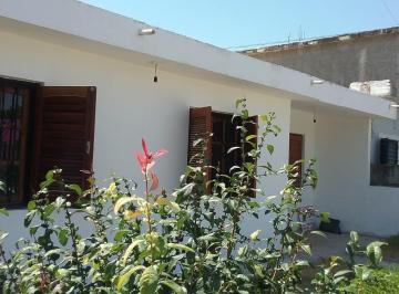 Casa en Venta de 5 ambientes Cárcano · Casa en Venta