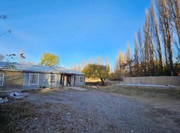 Casa · 160m² · 2 Ambientes · ¡Venta de Casa en Valentina Norte!