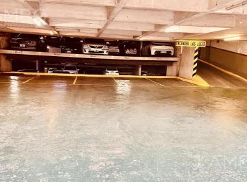 Garage · 11m² · Venta Cochera Monserrat
