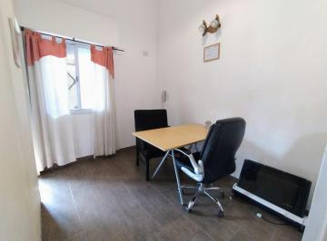 Local comercial · 15m² · Venta Consultorio*local Al Frente Y/o Hogar! Lomas Este!