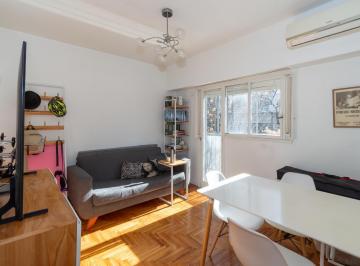 Departamento · 31m² · 2 Ambientes · Venta Departamento 2 Ambientes en Villa Crespo Súper Luminoso, Refaccionado y con Balcón